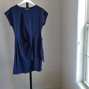 Summer Dress Size M with tie waist in Navy blue